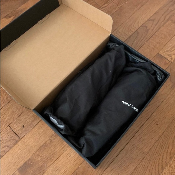 Saint Laurent Black Court Classic SL/06 Sneaker Size 39 - Picture 3 of 6